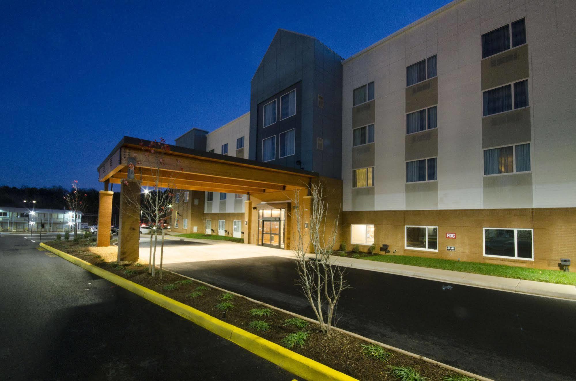 Country Inn & Suites By Radisson, Charlottesville-Uva, Va Exteriér fotografie